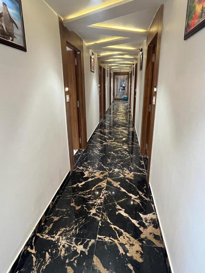Hotel Palak Villa Ahmedabad Exterior foto